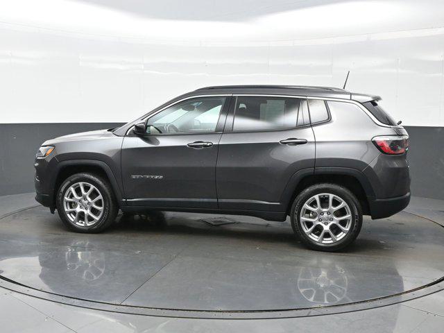 used 2022 Jeep Compass car, priced at $18,921