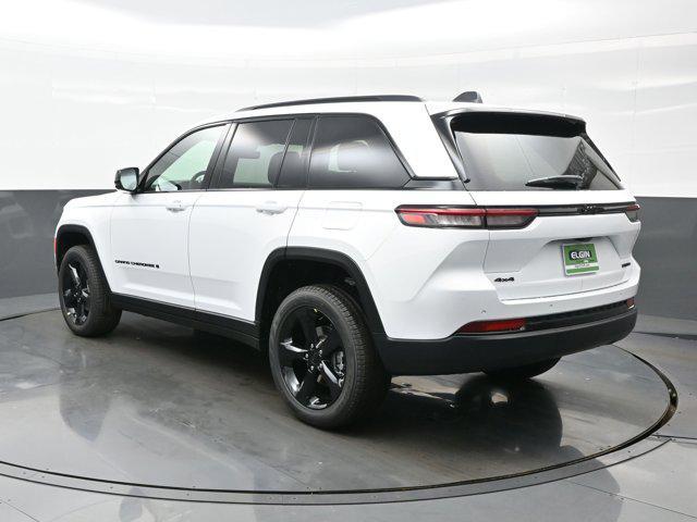 new 2025 Jeep Grand Cherokee car, priced at $40,805