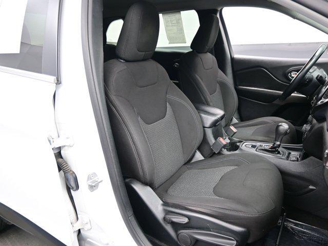 used 2019 Jeep Cherokee car, priced at $10,990