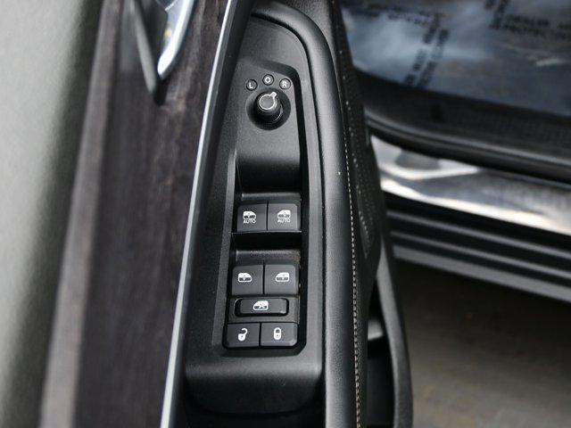 used 2025 Jeep Grand Cherokee L car, priced at $39,990