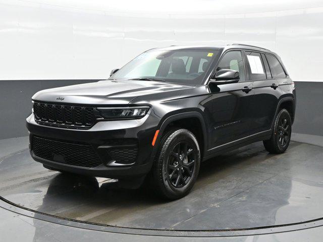 used 2025 Jeep Grand Cherokee car, priced at $36,490