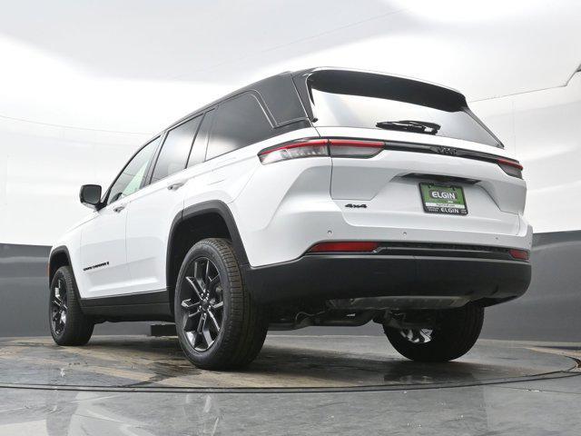 new 2025 Jeep Grand Cherokee car, priced at $43,090