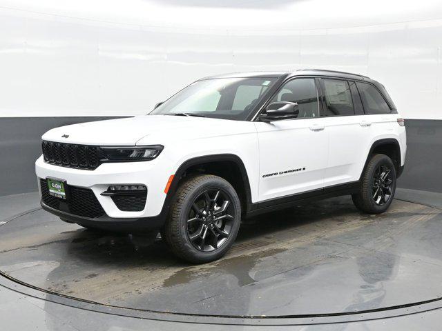 new 2025 Jeep Grand Cherokee car, priced at $43,090