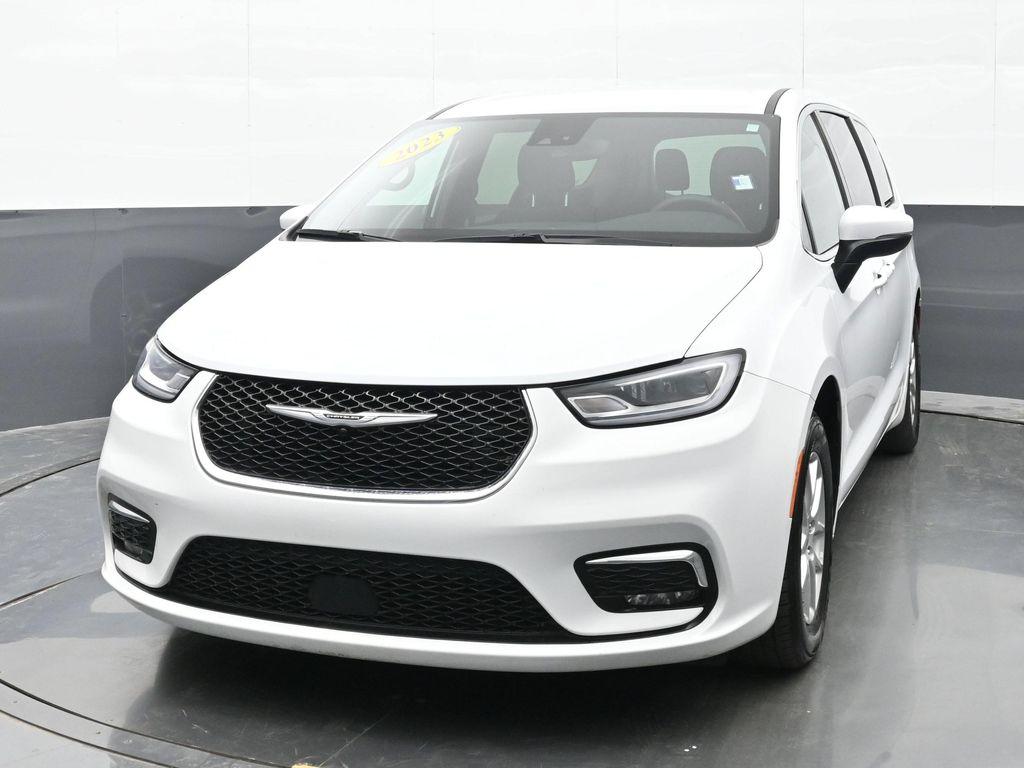 used 2023 Chrysler Pacifica car, priced at $23,930