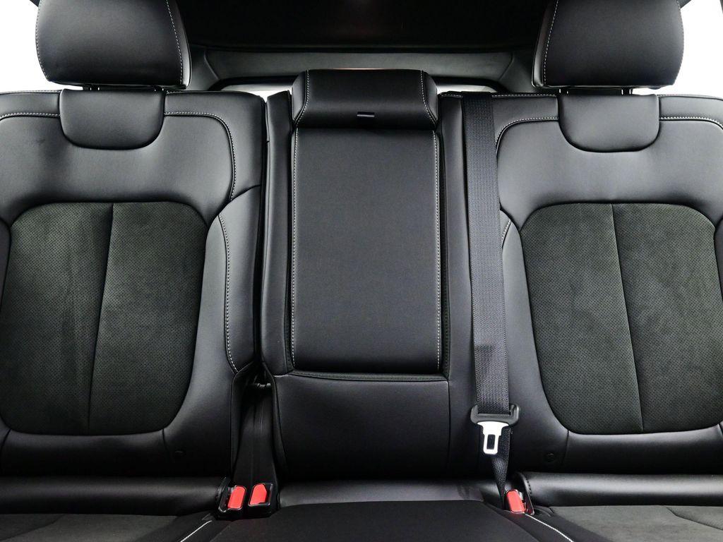 new 2025 Jeep Grand Cherokee car, priced at $40,852
