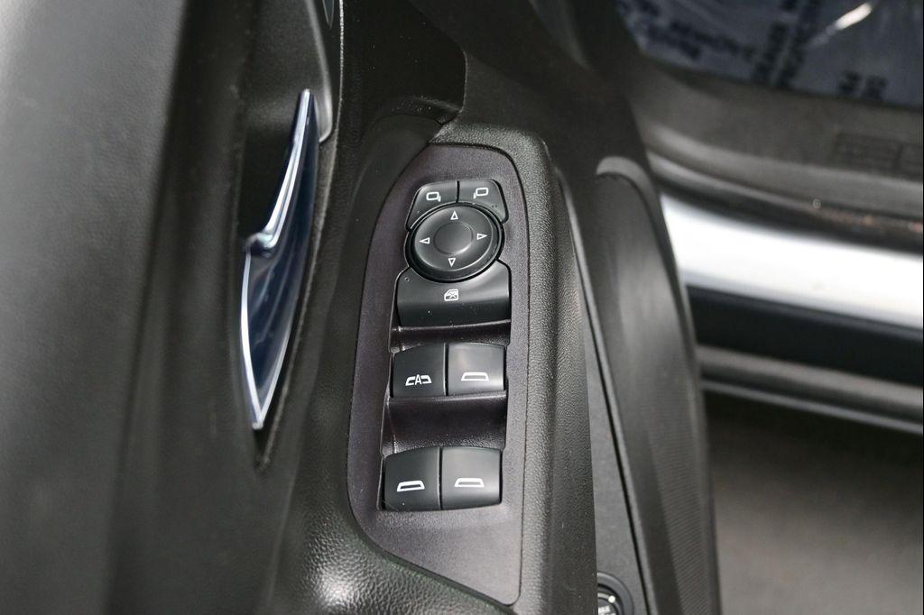 used 2020 Chevrolet Equinox car, priced at $17,056