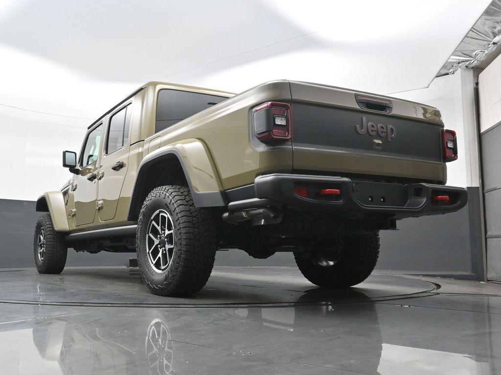 new 2026 Jeep Gladiator car, priced at $51,744