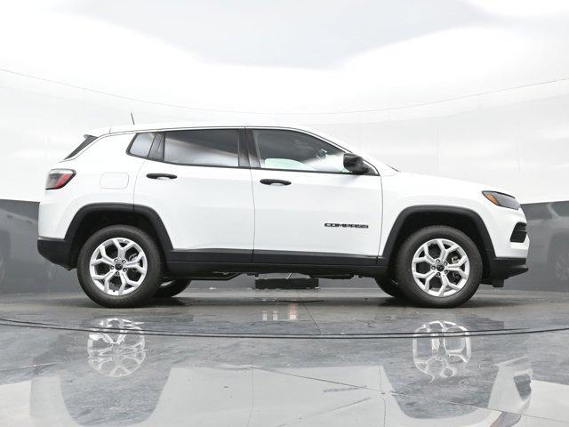 new 2025 Jeep Compass car, priced at $22,336