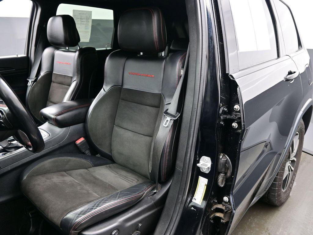 used 2020 Jeep Grand Cherokee car, priced at $21,385