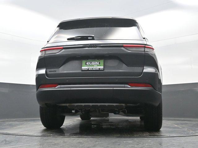 new 2026 Jeep Grand Cherokee car, priced at $44,011