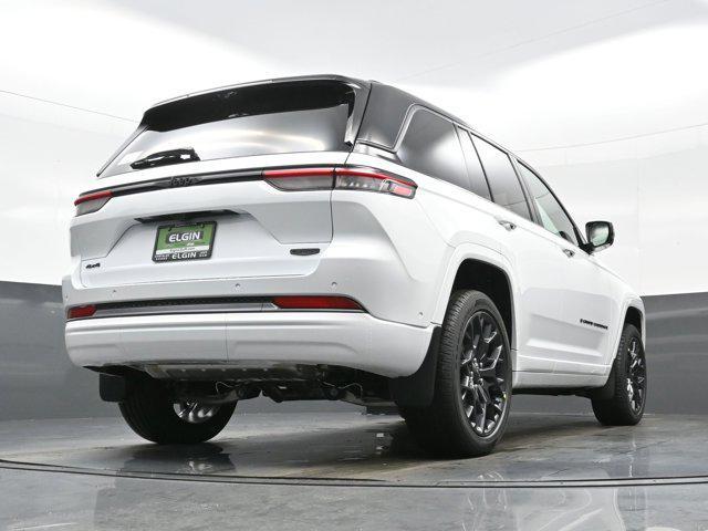 new 2026 Jeep Grand Cherokee car, priced at $63,842