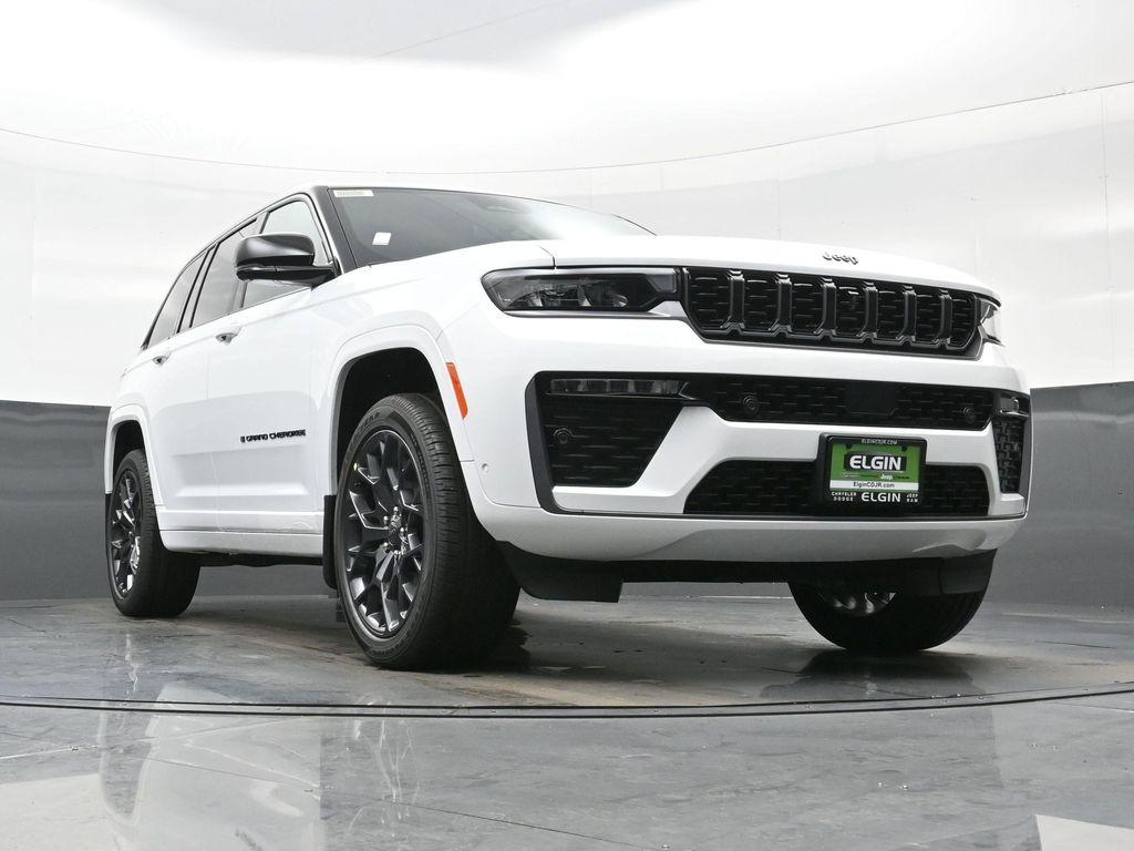 new 2026 Jeep Grand Cherokee car, priced at $59,755