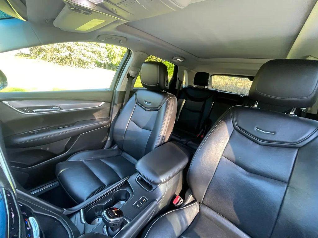 used 2017 Cadillac XT5 car, priced at $8,995