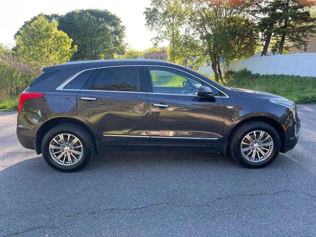 used 2017 Cadillac XT5 car, priced at $8,995