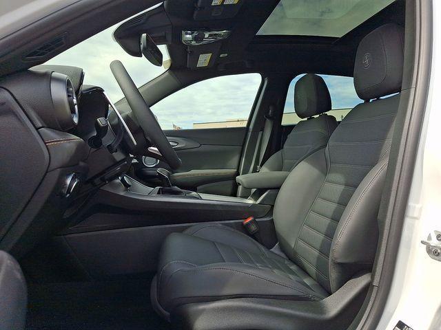 new 2026 Alfa Romeo Tonale car