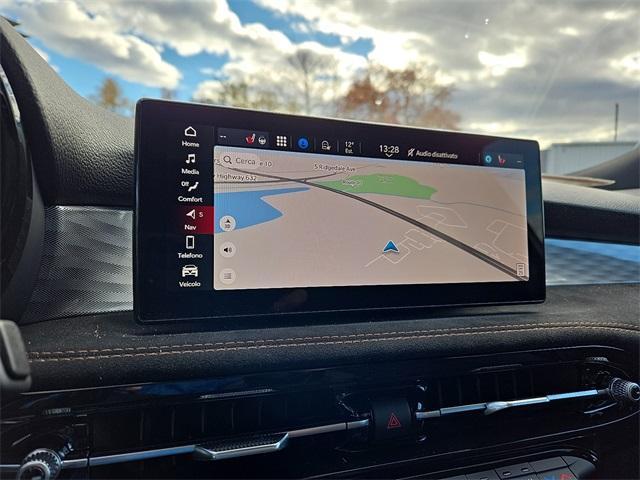 new 2025 Alfa Romeo Tonale car