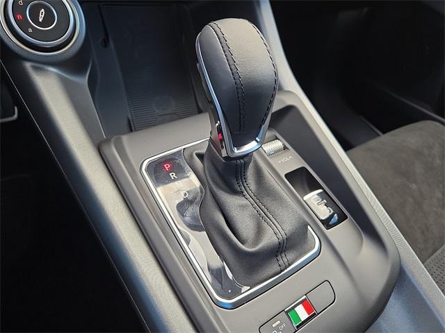 new 2025 Alfa Romeo Tonale car