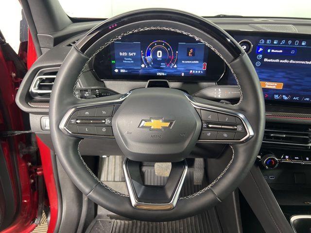 used 2025 Chevrolet Traverse car, priced at $46,756