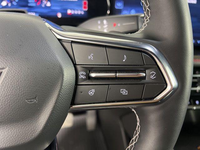 used 2025 Chevrolet Traverse car, priced at $46,756