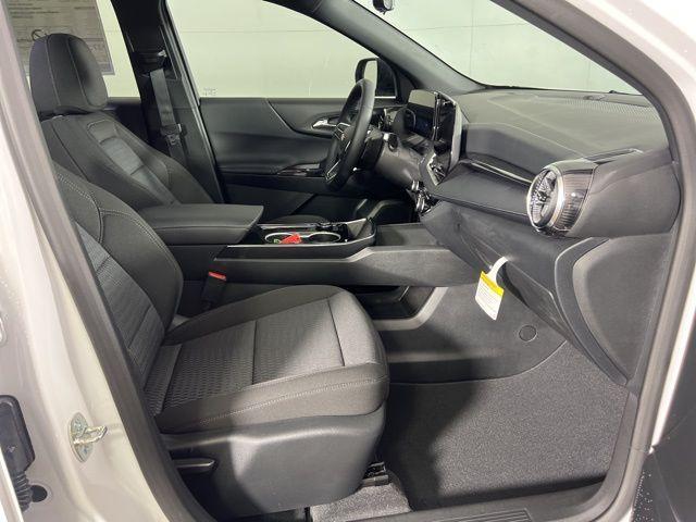 new 2026 Chevrolet Equinox car, priced at $30,935