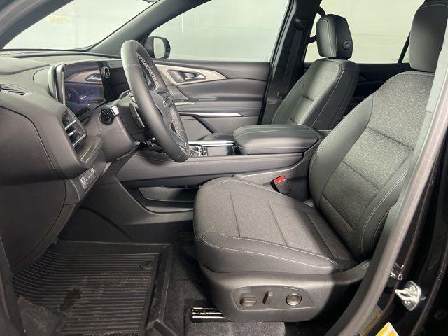 new 2026 Chevrolet Traverse car, priced at $45,555