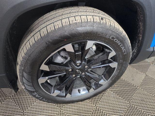 new 2026 Chevrolet Equinox car, priced at $38,070