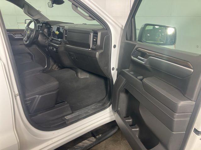 used 2024 Chevrolet Silverado 1500 car, priced at $34,390