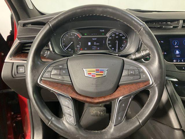 used 2023 Cadillac XT5 car, priced at $28,824
