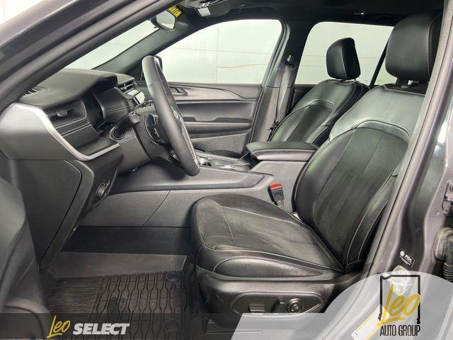 used 2024 Jeep Grand Cherokee car, priced at $34,183