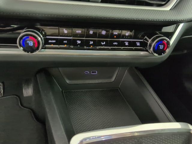 new 2026 Chevrolet Equinox car, priced at $33,826