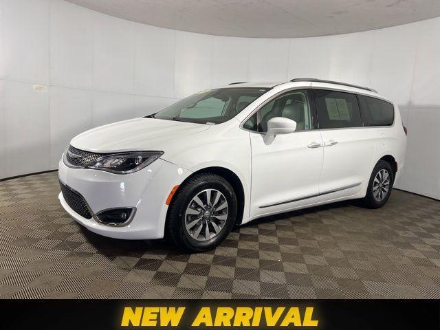 used 2020 Chrysler Pacifica car, priced at $19,603