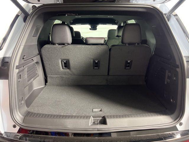 new 2026 Chevrolet Traverse car, priced at $57,276