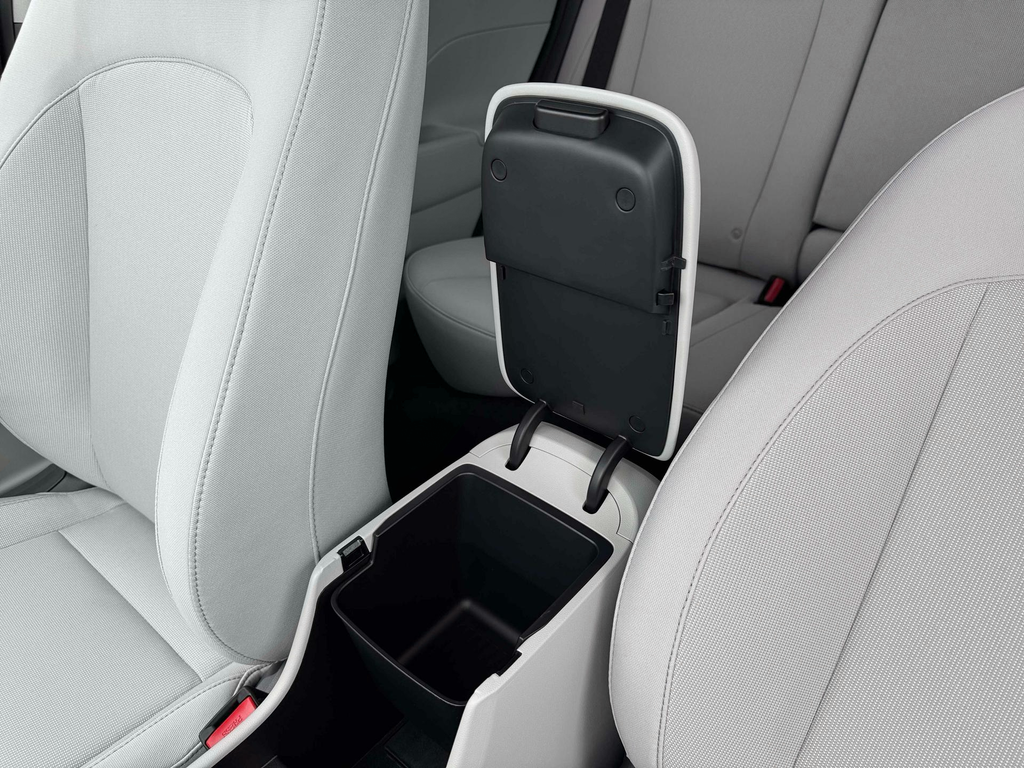 new 2026 Hyundai Kona car, priced at $27,438