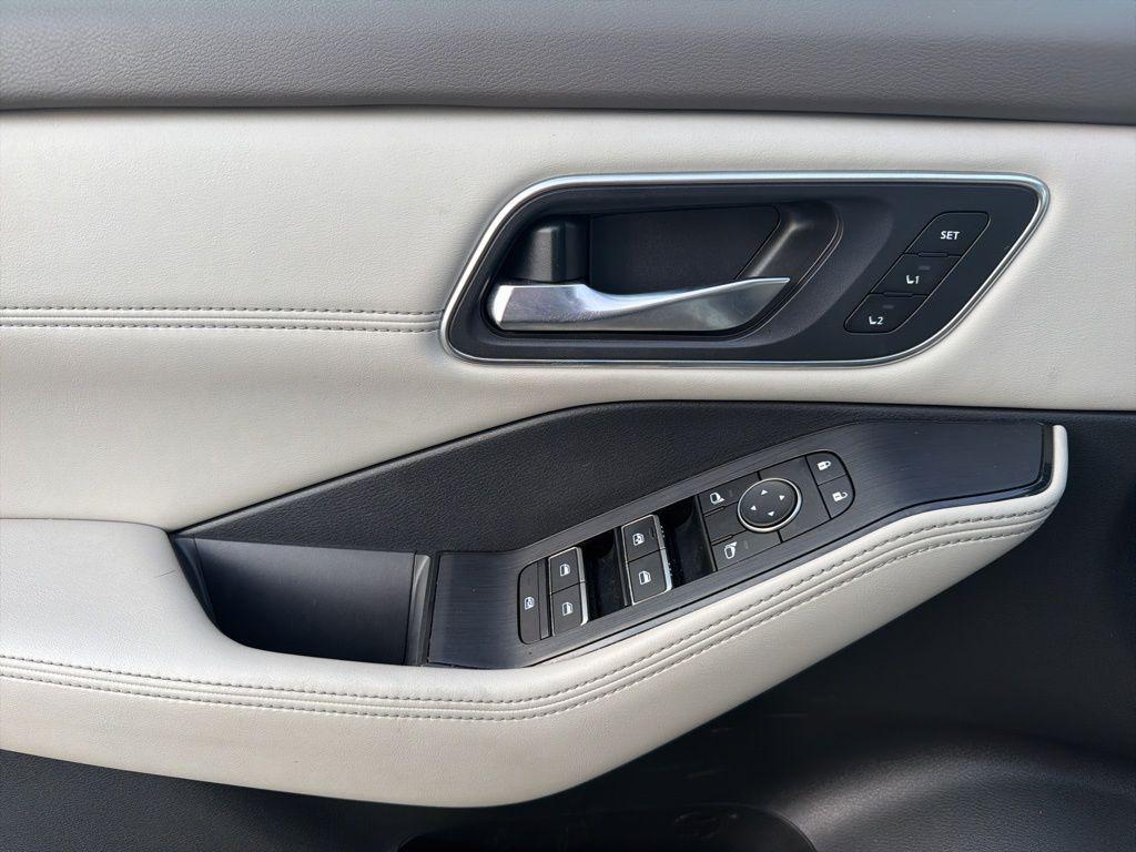 used 2021 Nissan Rogue car, priced at $19,684