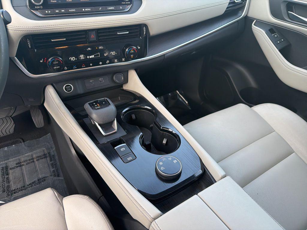 used 2021 Nissan Rogue car, priced at $19,684