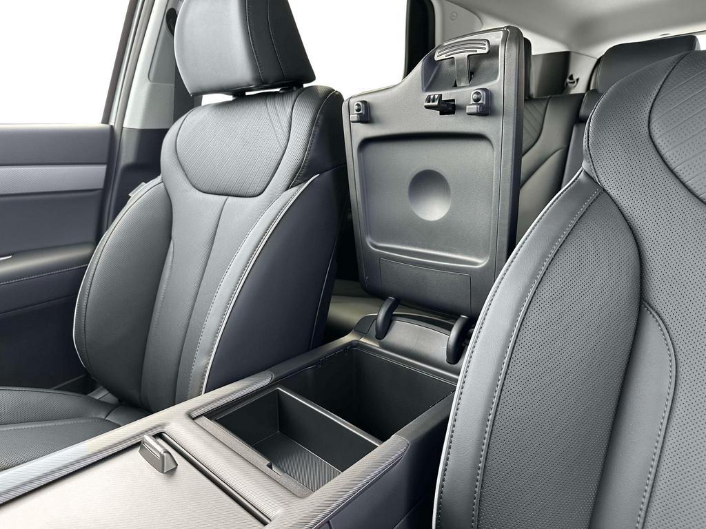 used 2025 Hyundai Palisade car, priced at $40,870