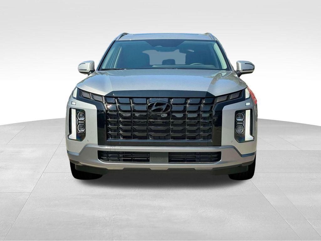 used 2025 Hyundai Palisade car, priced at $40,870