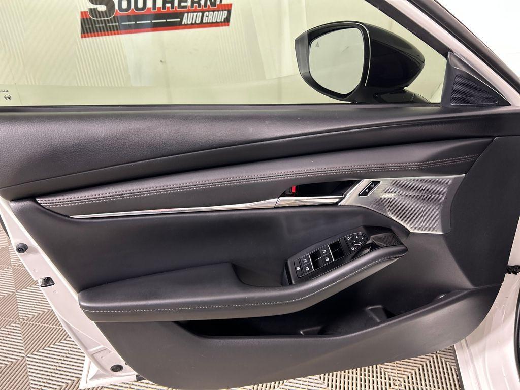 used 2022 Mazda Mazda3 car, priced at $24,270