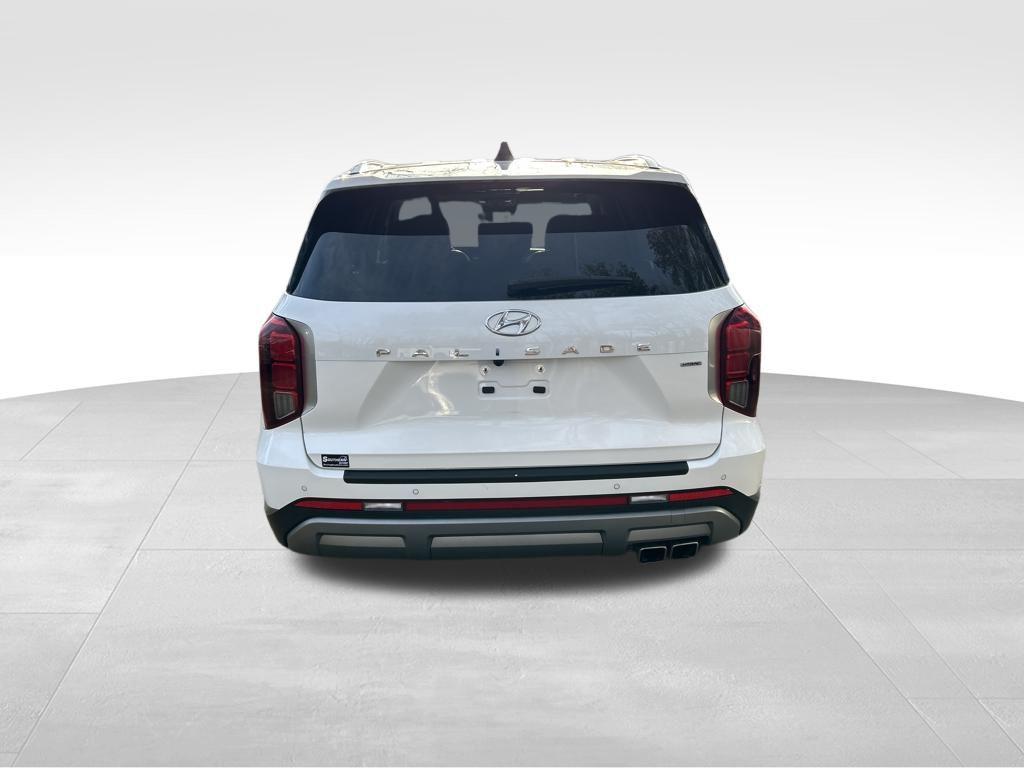 used 2023 Hyundai Palisade car, priced at $31,296