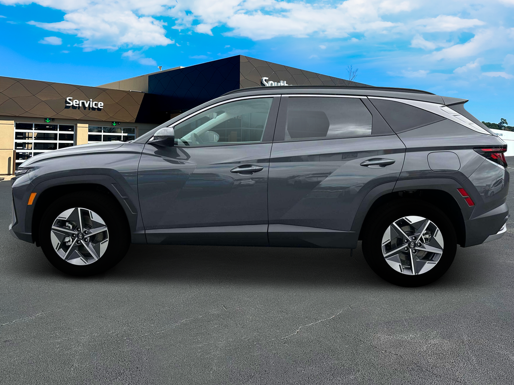 new 2026 Hyundai Tucson car, priced at $32,443