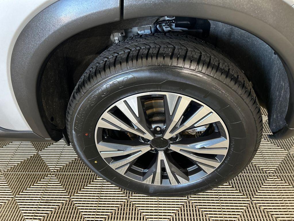 used 2023 Nissan Rogue car