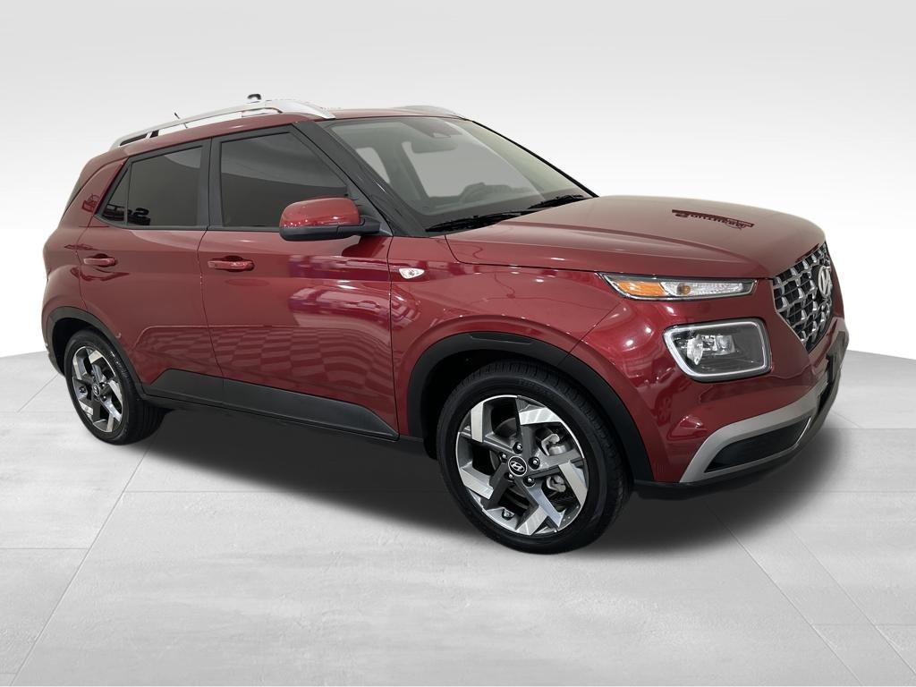 used 2024 Hyundai Venue car
