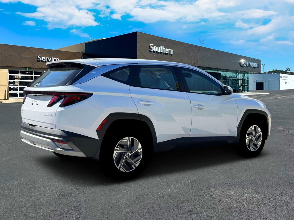 new 2026 Hyundai TUCSON Hybrid car, priced at $30,959