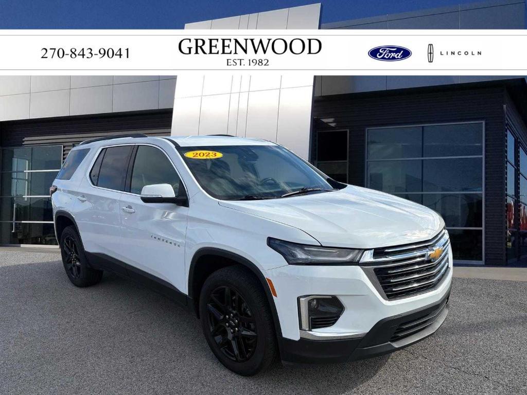 used 2023 Chevrolet Traverse car, priced at $33,863