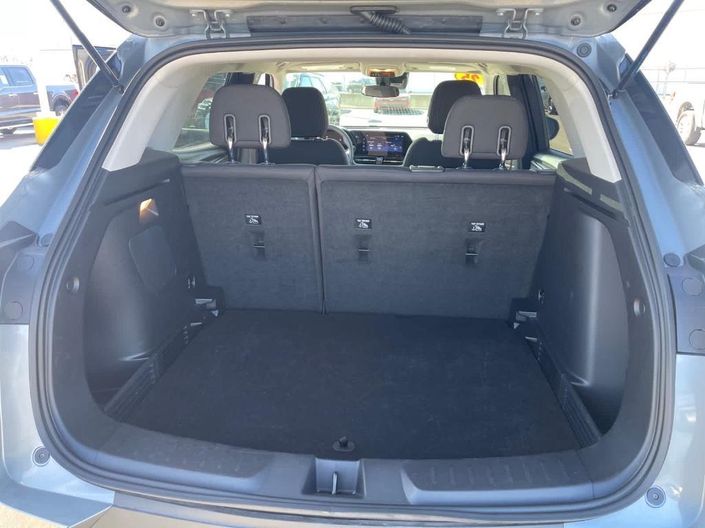 used 2025 Chevrolet TrailBlazer car, priced at $29,863