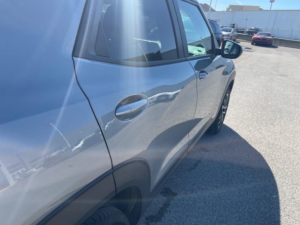 used 2025 Chevrolet TrailBlazer car, priced at $29,863