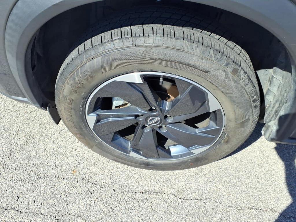 used 2024 Nissan Rogue car, priced at $25,774