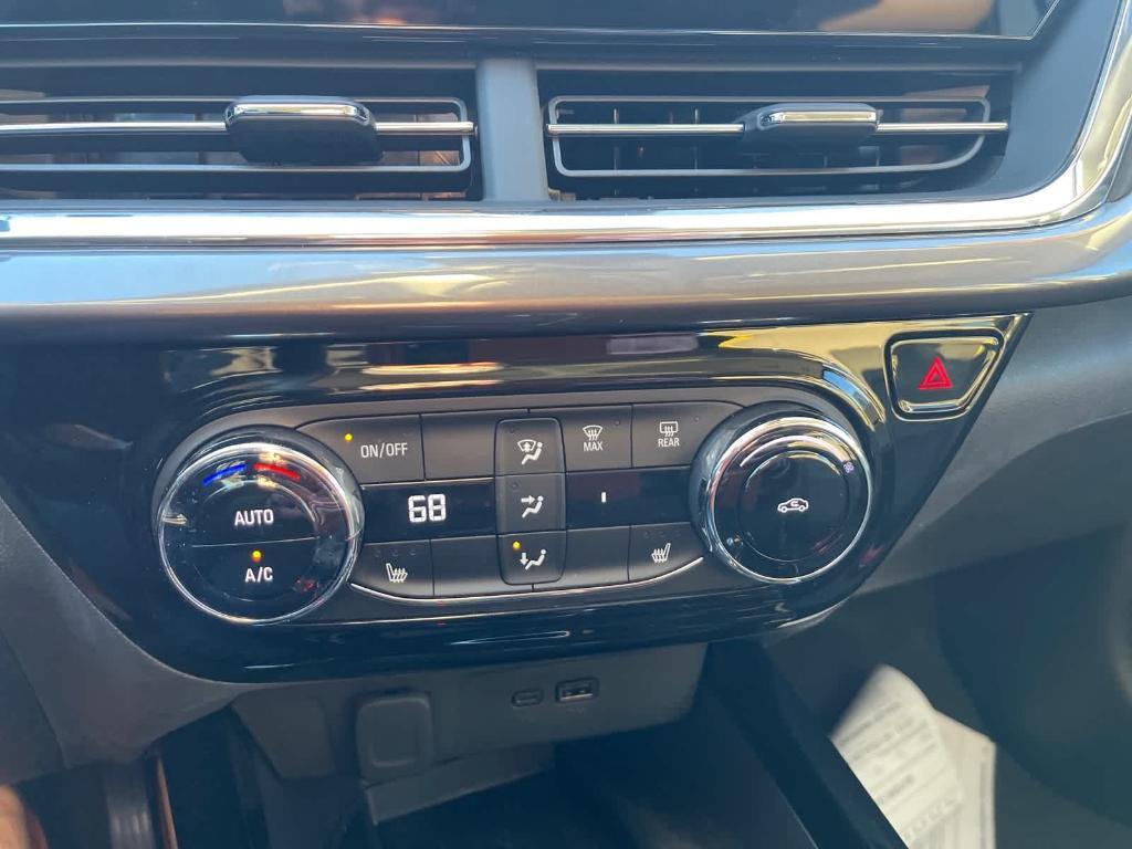 used 2025 Chevrolet Trax car, priced at $27,886