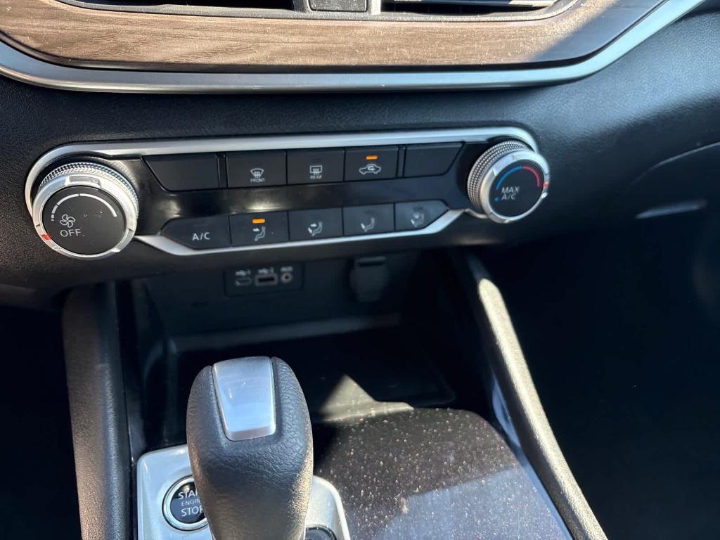 used 2024 Nissan Altima car, priced at $24,774