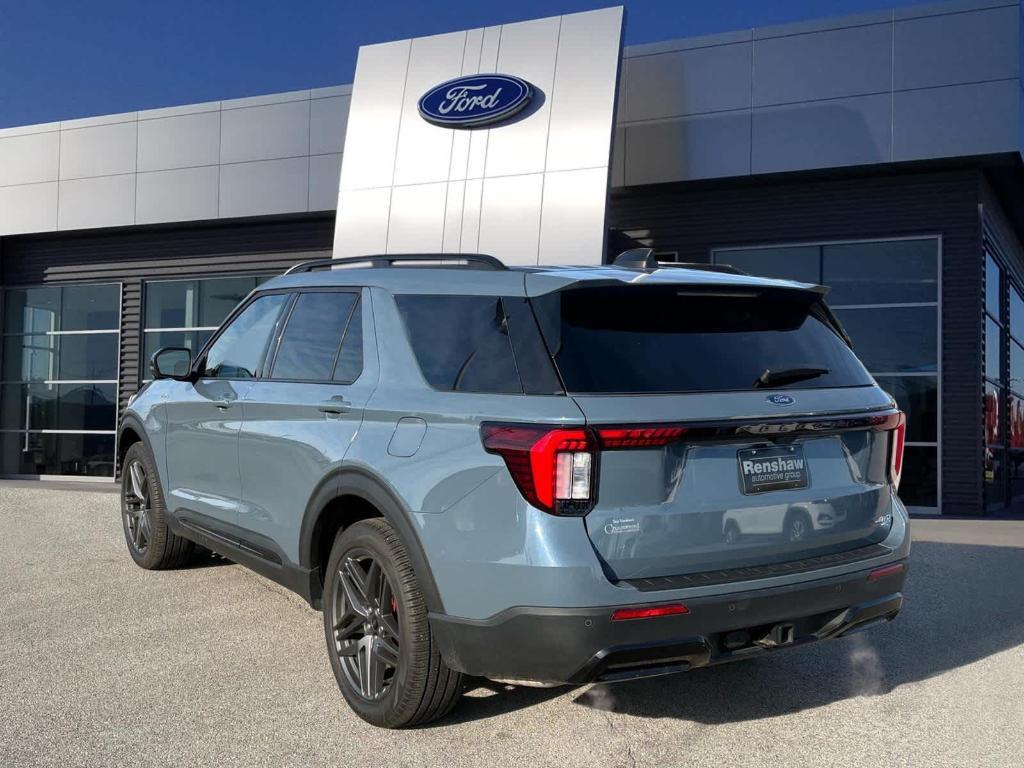 used 2025 Ford Explorer car, priced at $47,886